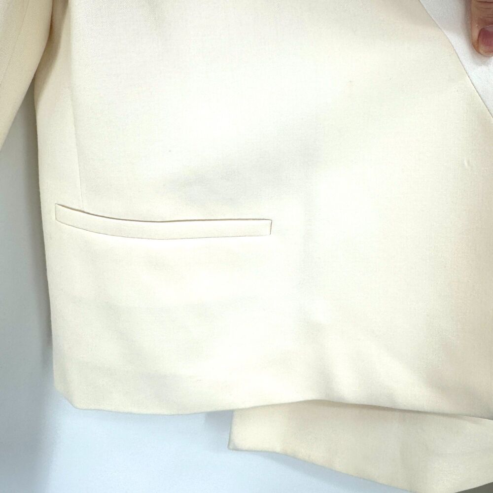 THEORY Cream Nabiel C Modern Virgin Wool Satin Lapel Buttonless Blazer Size 6 - Picture 3 of 9
